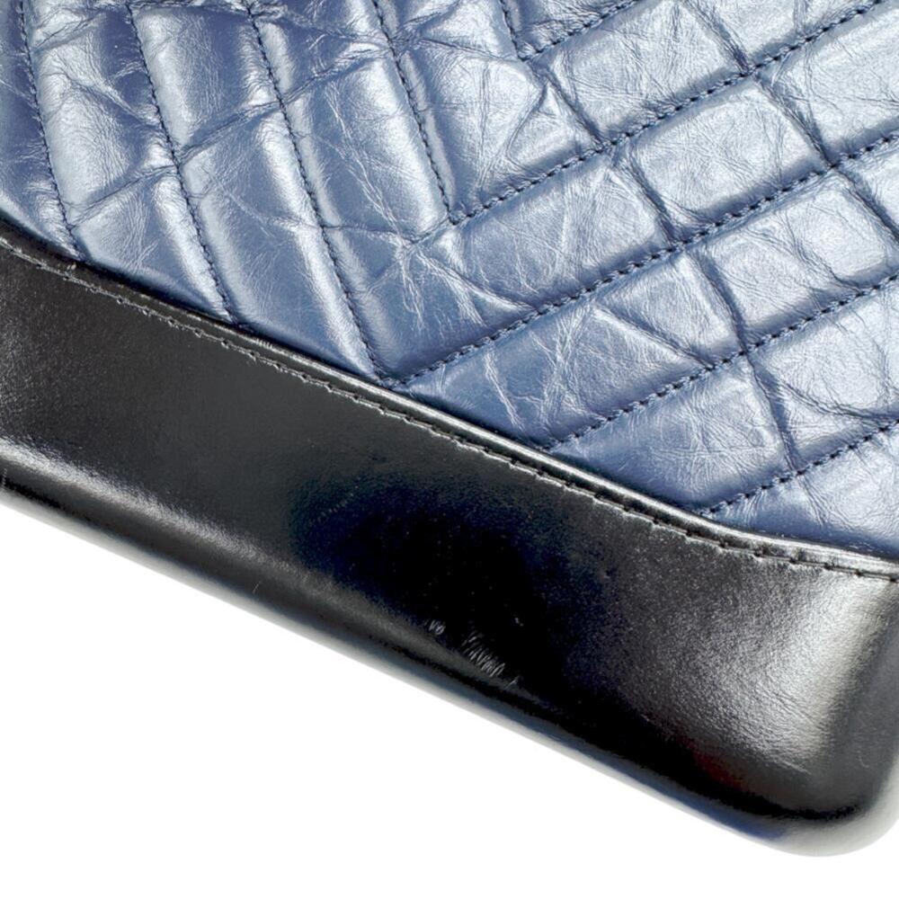CHANEL Bag - Picture 11 of 14